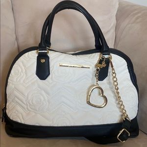 Betsey Johnson purse, good condition!